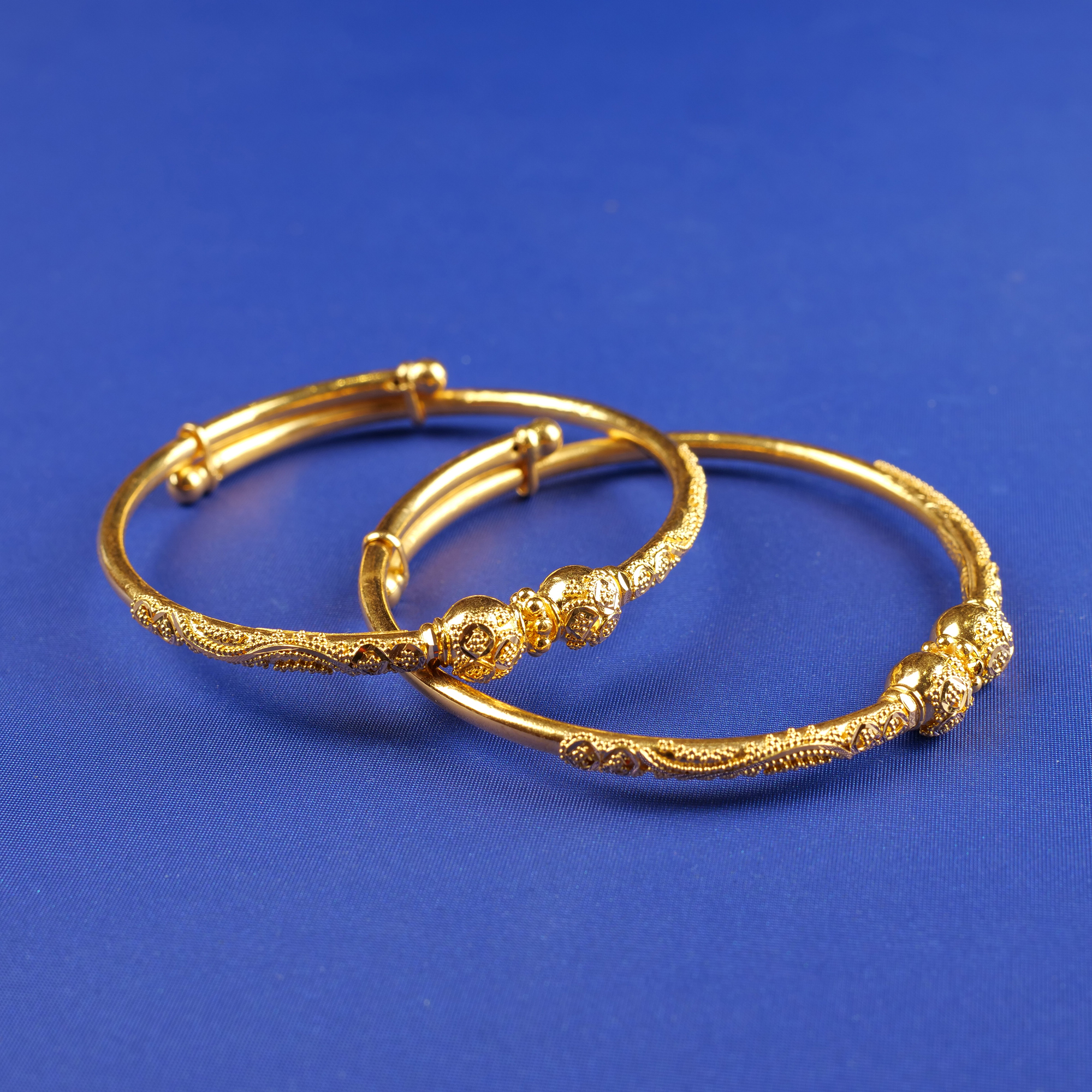 22K Baby Gold Bangle Pair