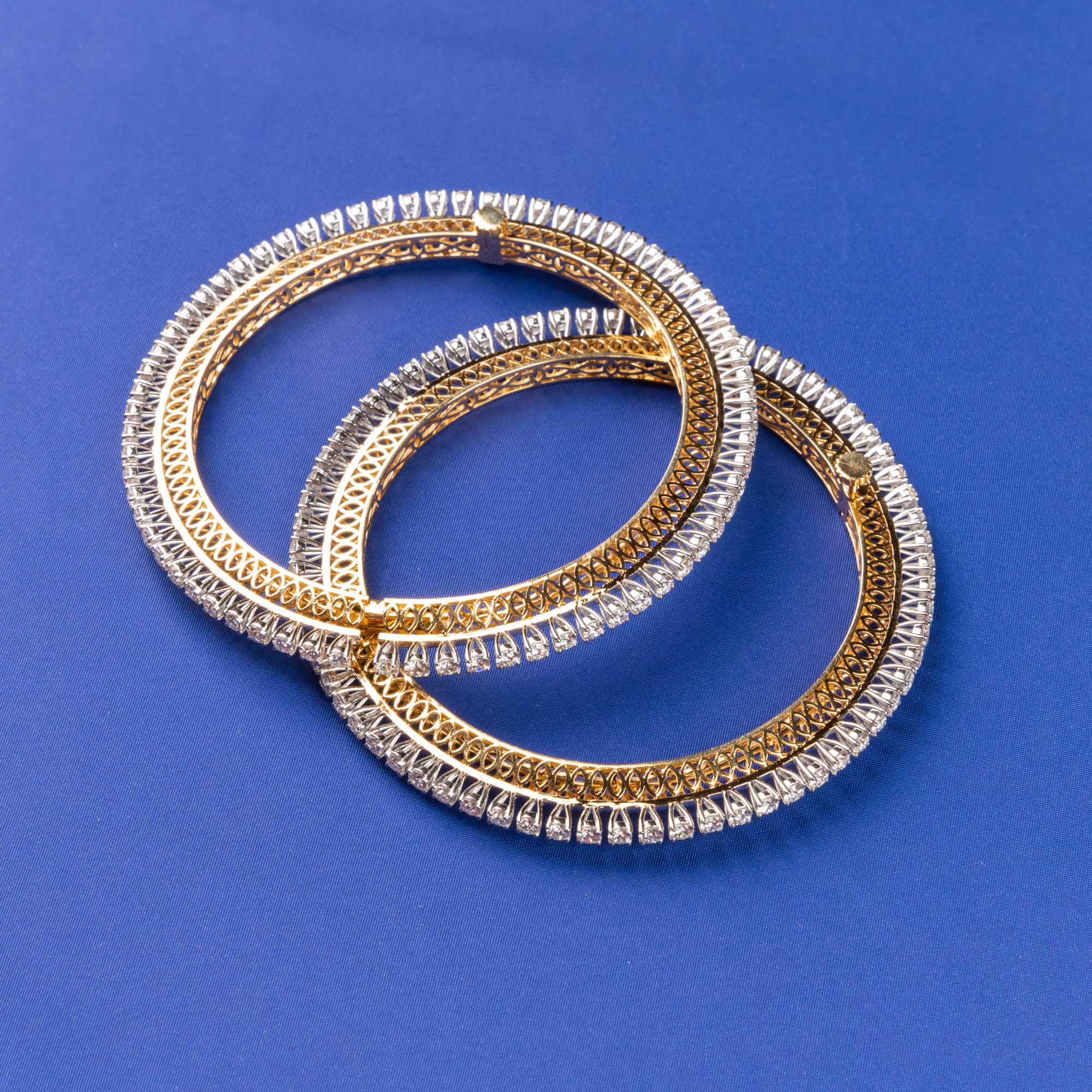 Two-Tone Radiance: Handmade 18K Yellow and White Gold Diamond Bangles