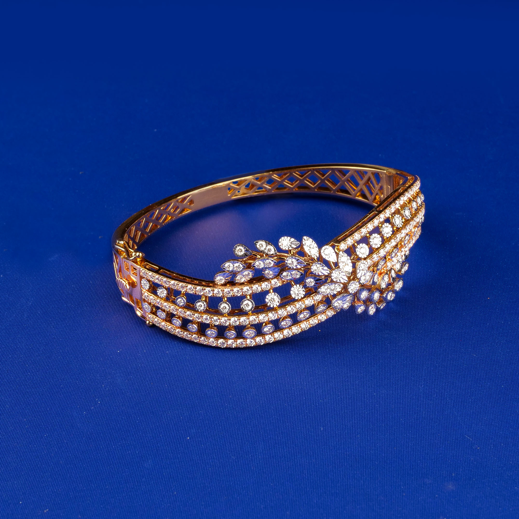 18K RG Diamond Bangle/Bracelet