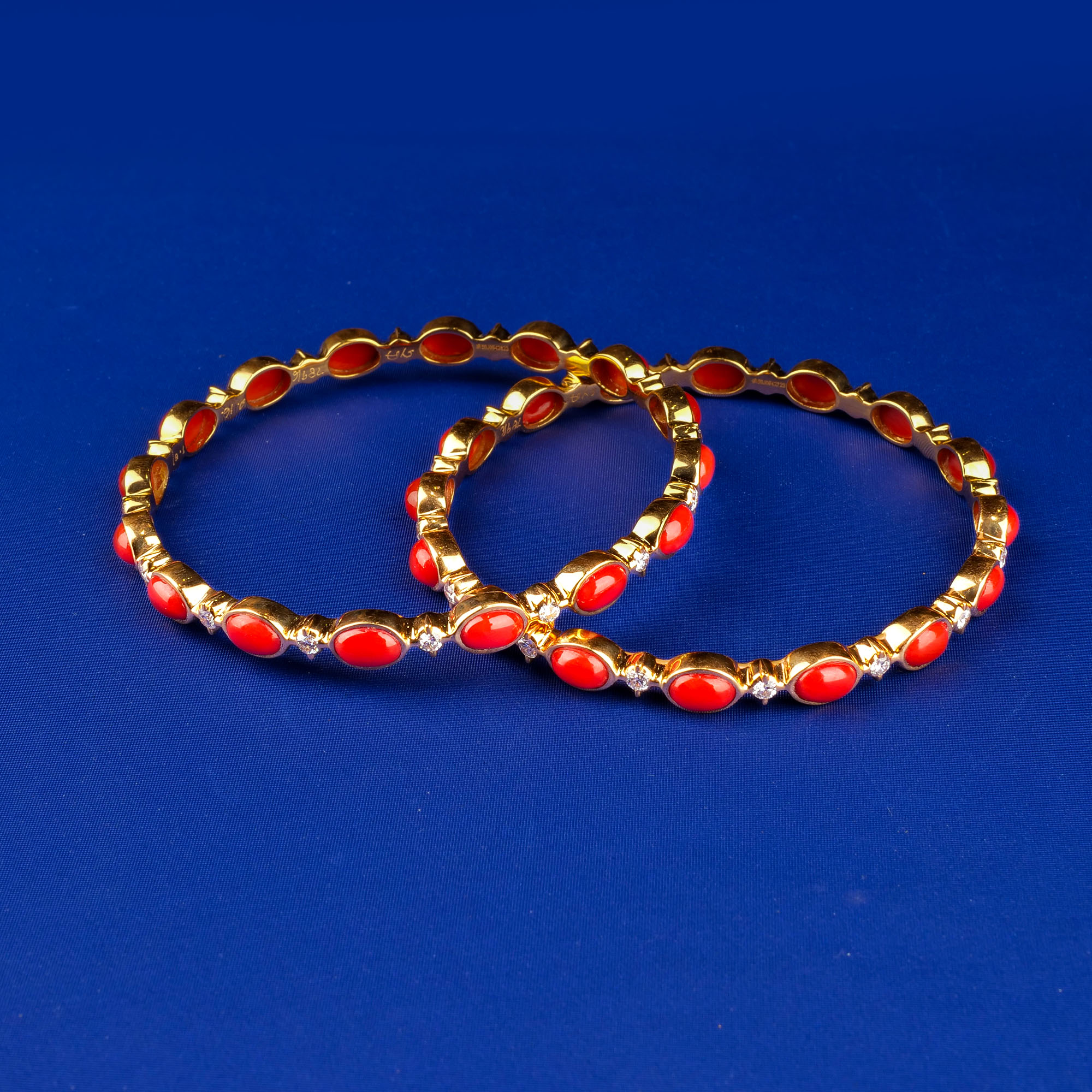 22K YG Diamond Coral Bangles