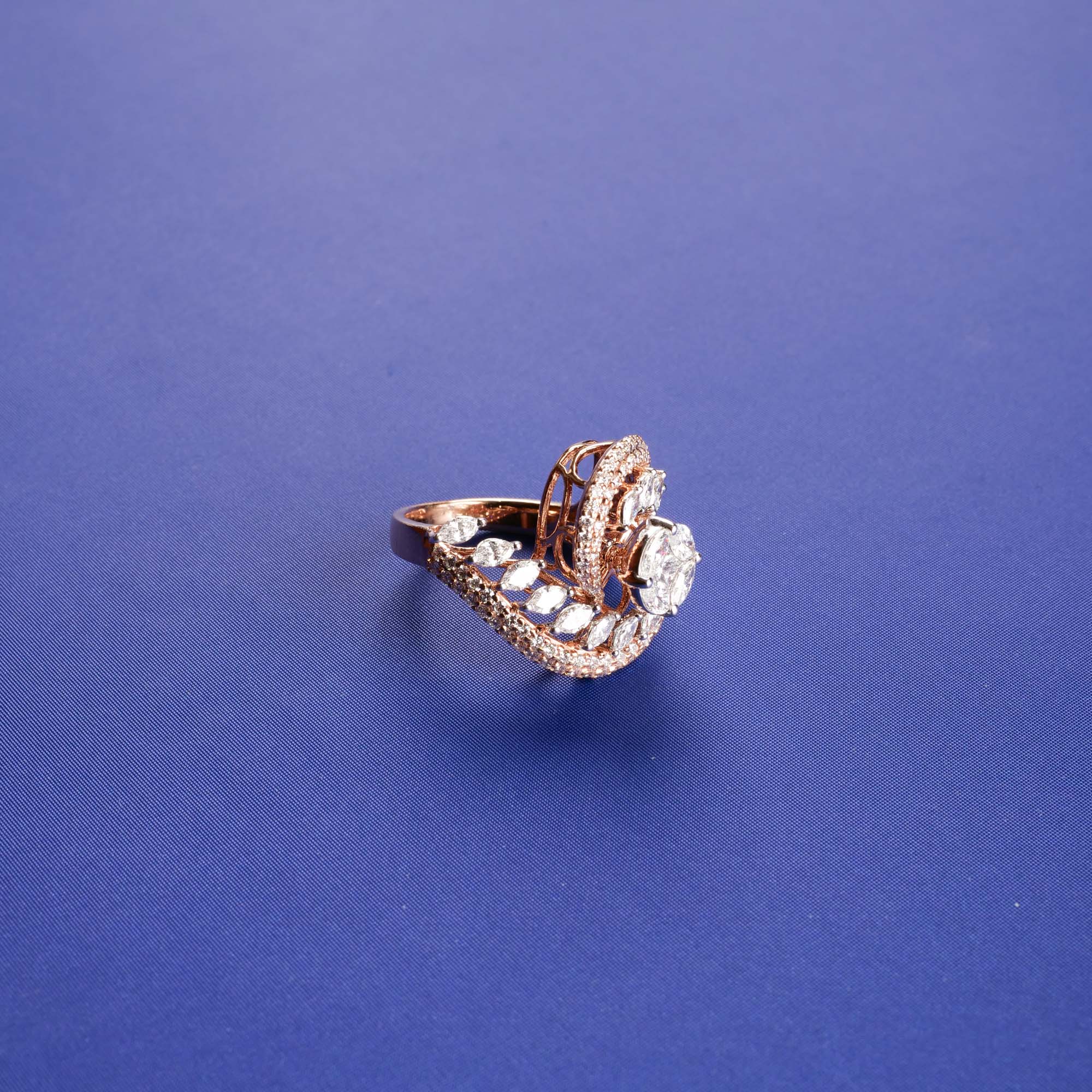 18K RG Diamond Ring