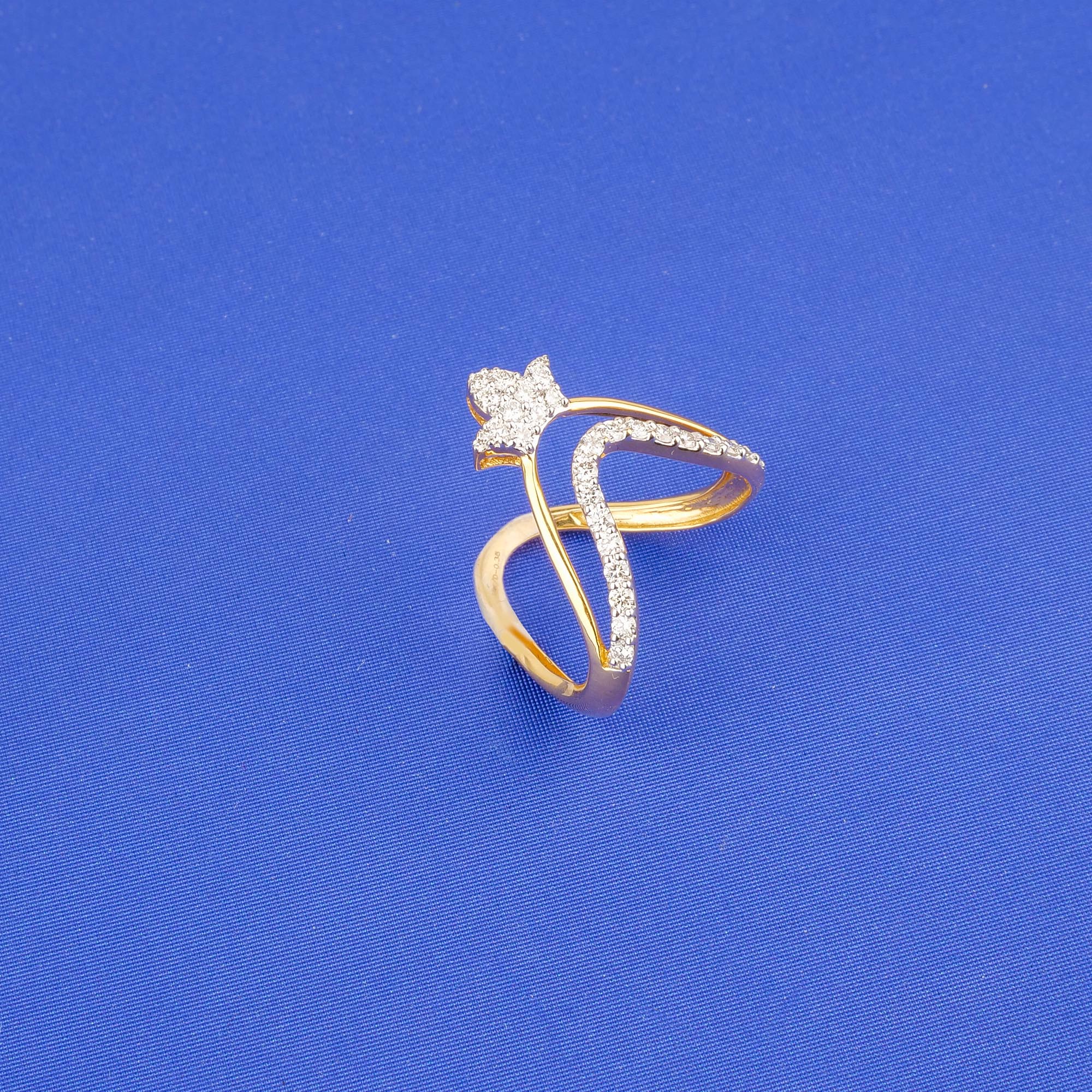 18K Yellow Gold Diamond 'Vanki' Ring