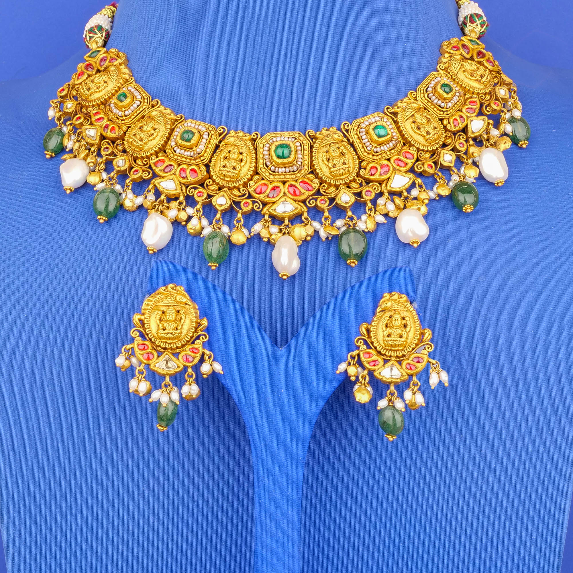 22K 'Antique' Polki Diamond NE Set