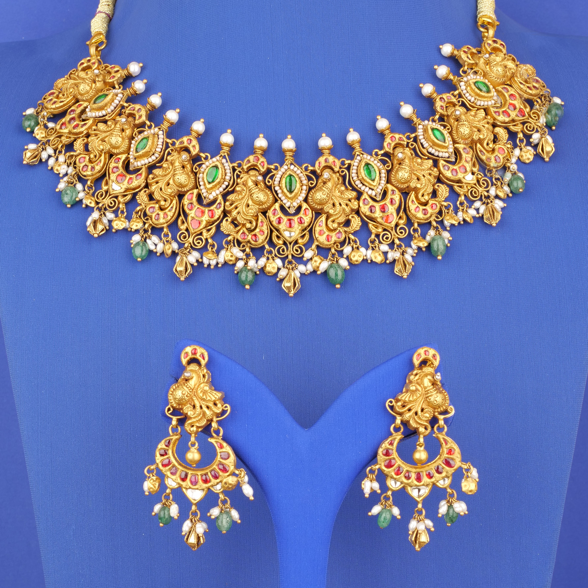 22K 'Antique' Polki Diamond NE Set