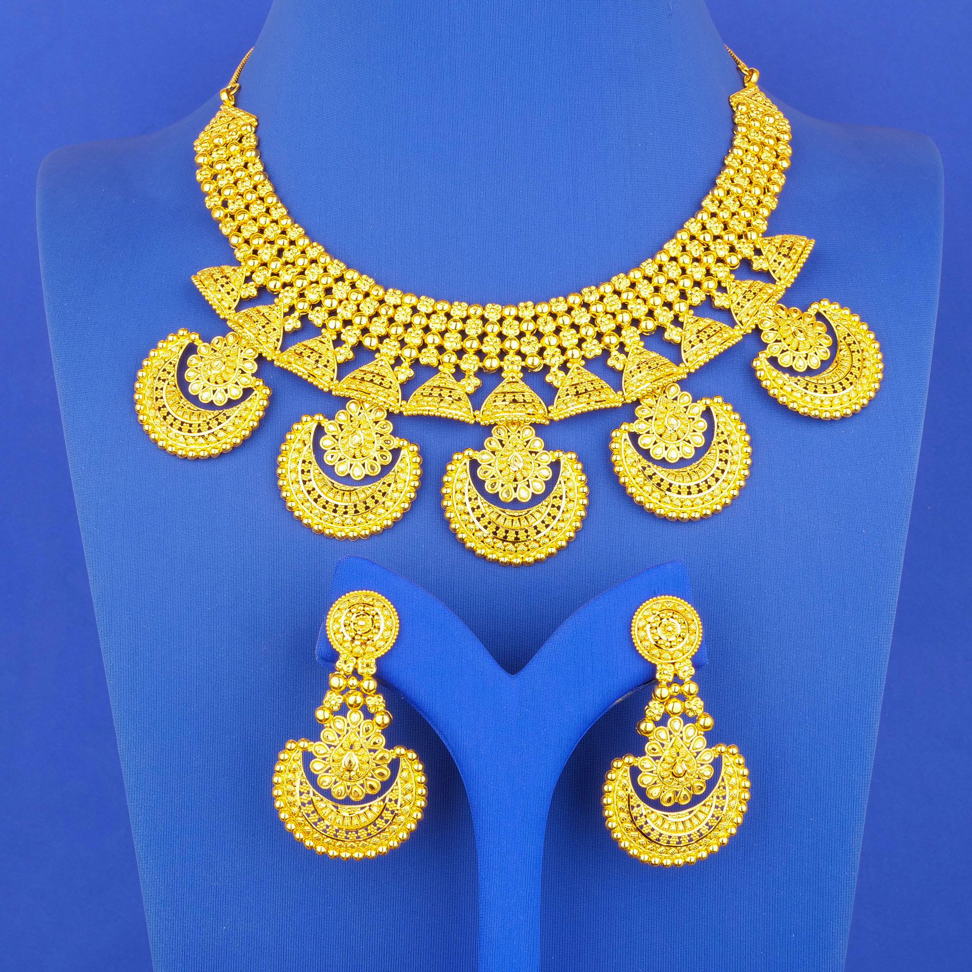 22K Gold Necklace Earring Set