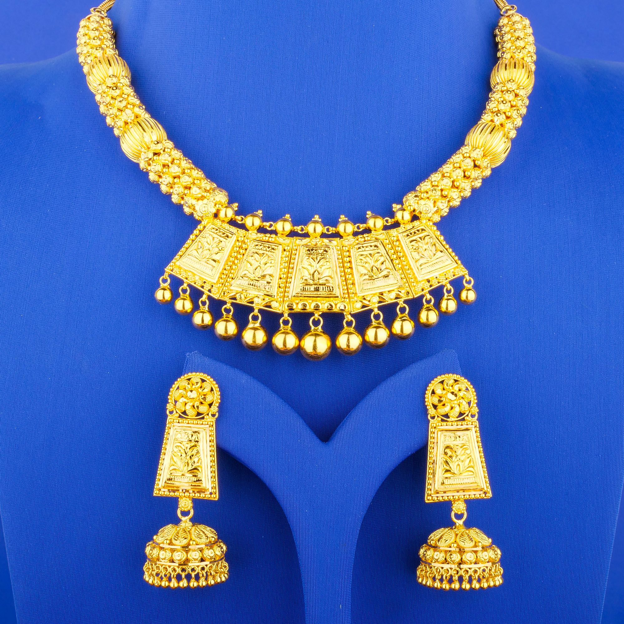 22K Gold Necklace and Earring Set