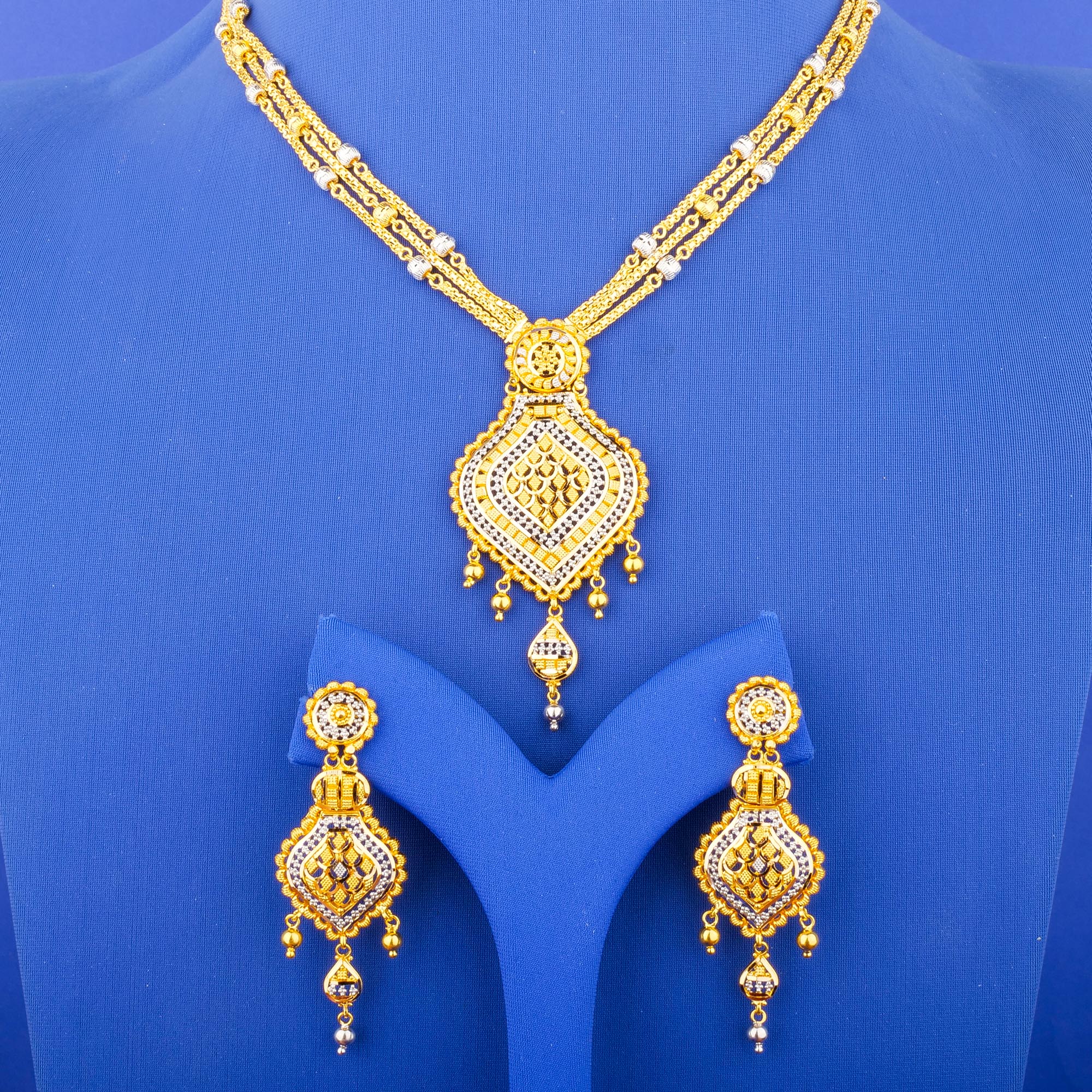 22K Two-Tone Gold Necklace Earring Set