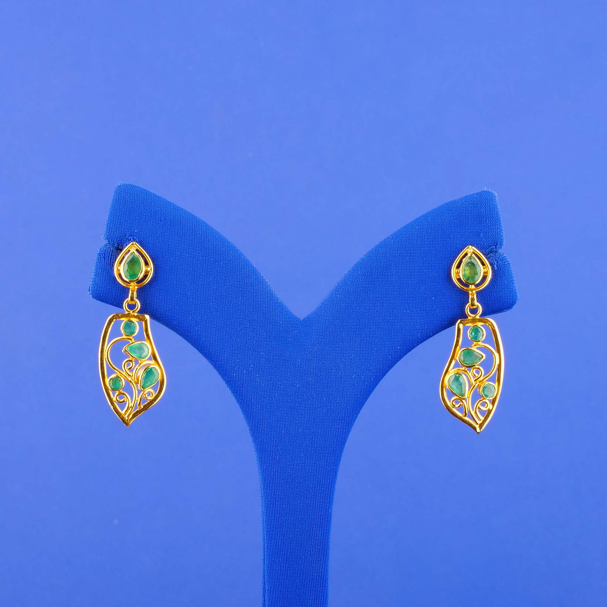 22K Gold Emerald Earrings