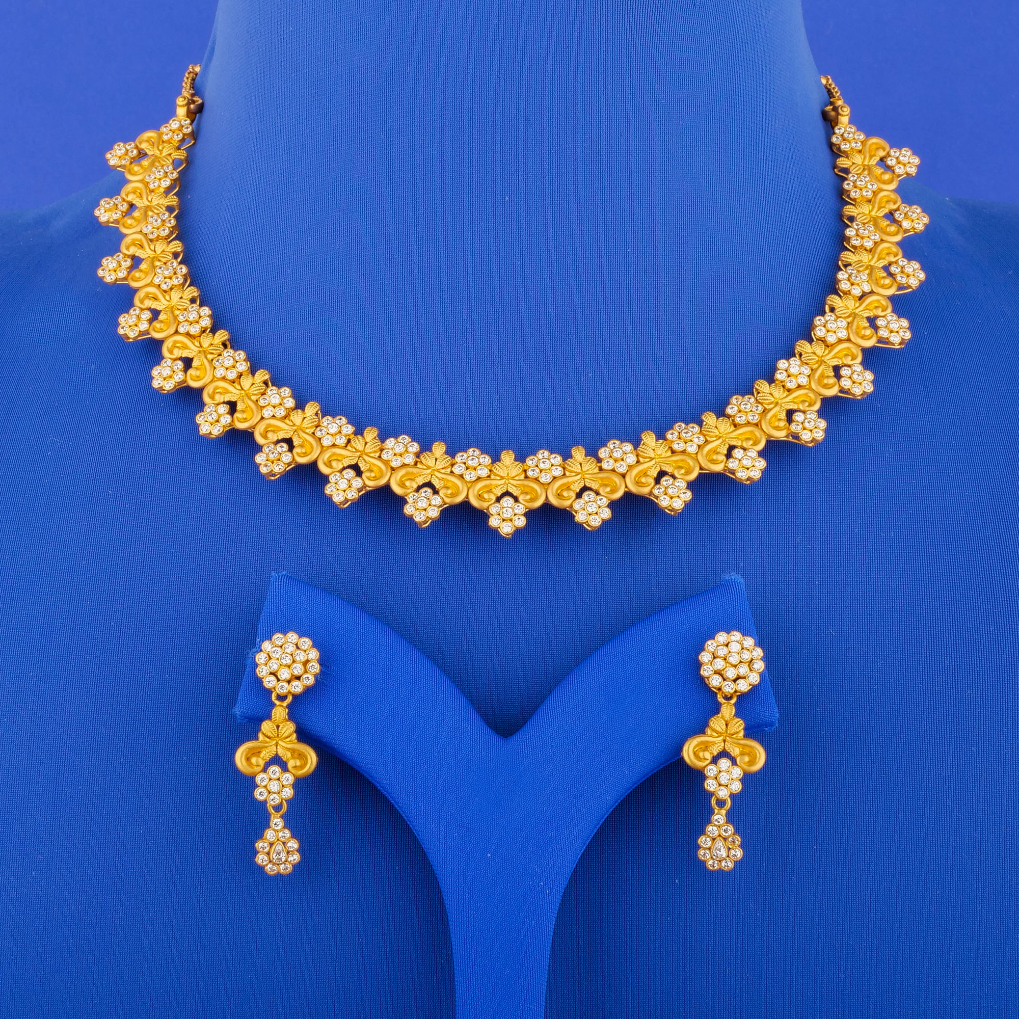 22K 'Antique' Cubic Zirconia Necklace and Earrings Set