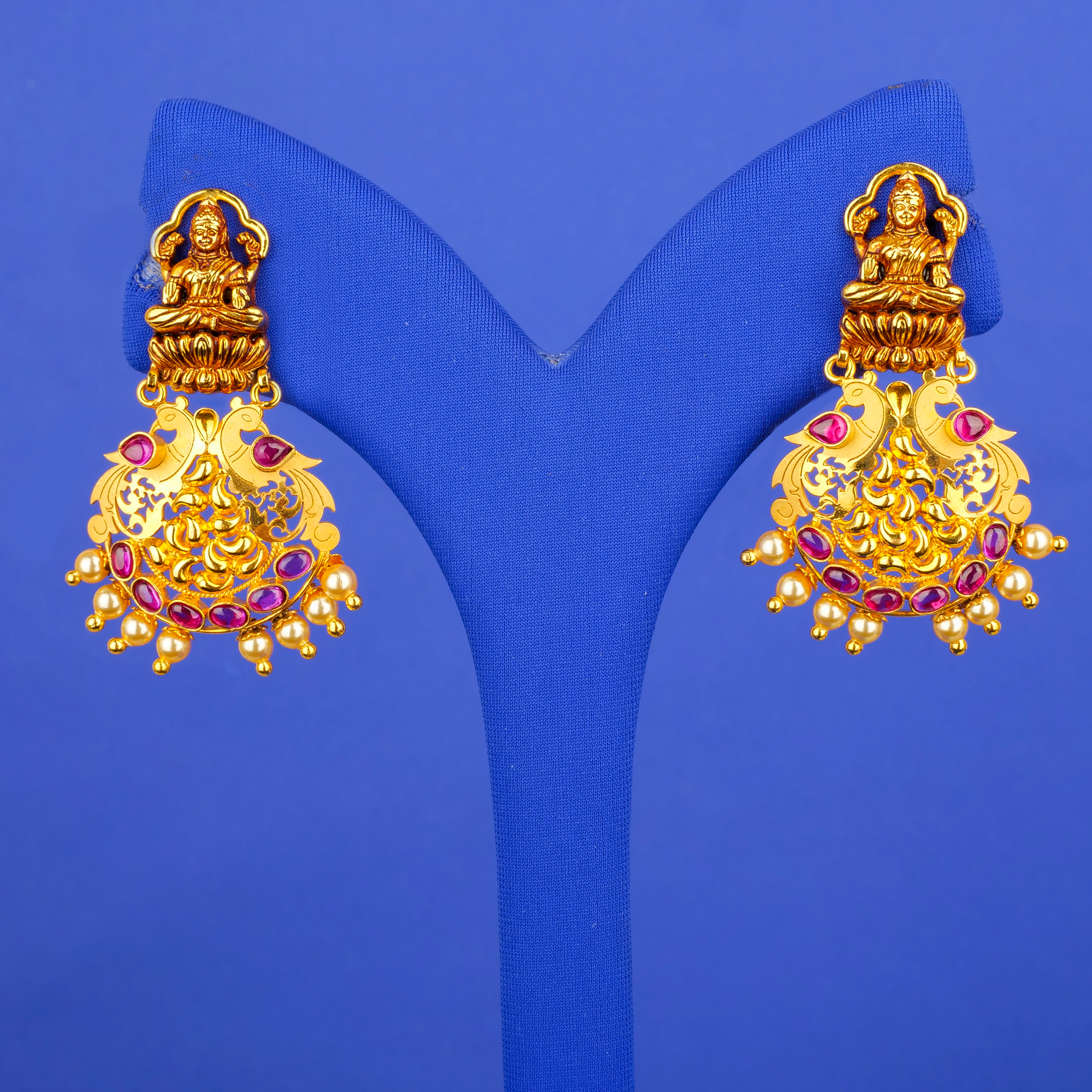 22K Gold 'Antique' Earrings